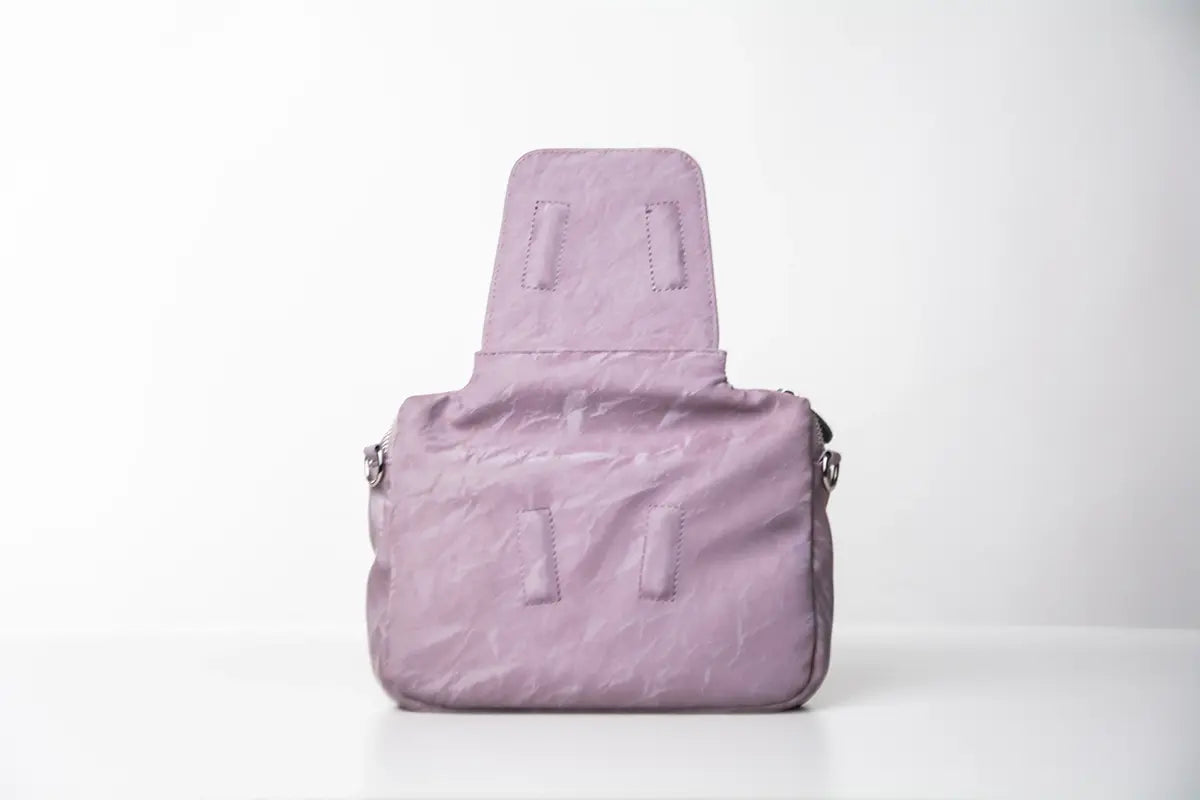 cla rose magnetic bag borsa con aggancio magnetico mani libere lilla dettaglio chiudura