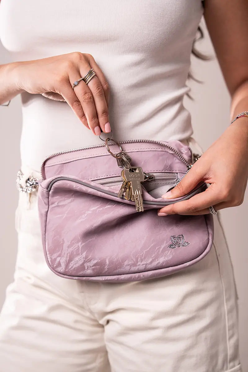 cla rose magnetic bag borsa con aggancio magnetico mani libere lilla aggancio portachiavi